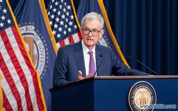 配资网导航 美国寡头政治加剧，华尔街给出警告！再对光伏下狠手，加征超34倍